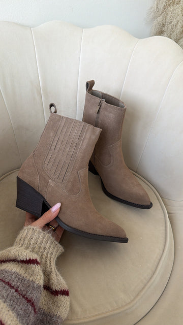 Camperos scamosciato basso 6350A beige