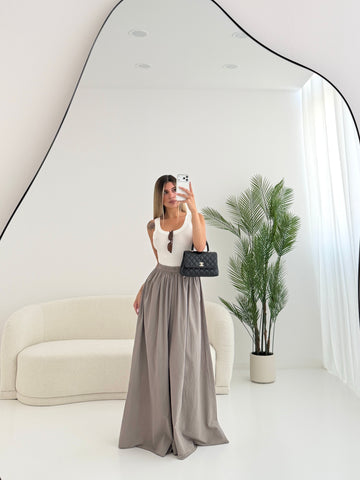Pantalone in cotone gamba oversize fango