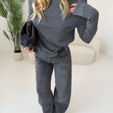 Maglia collo alto con fibbia laterale grey