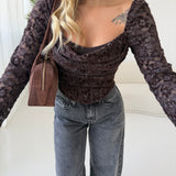 Top con coppe di pizzo brown