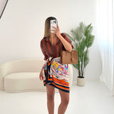 Gonna pareo corta Design edition bordi blu e arancio