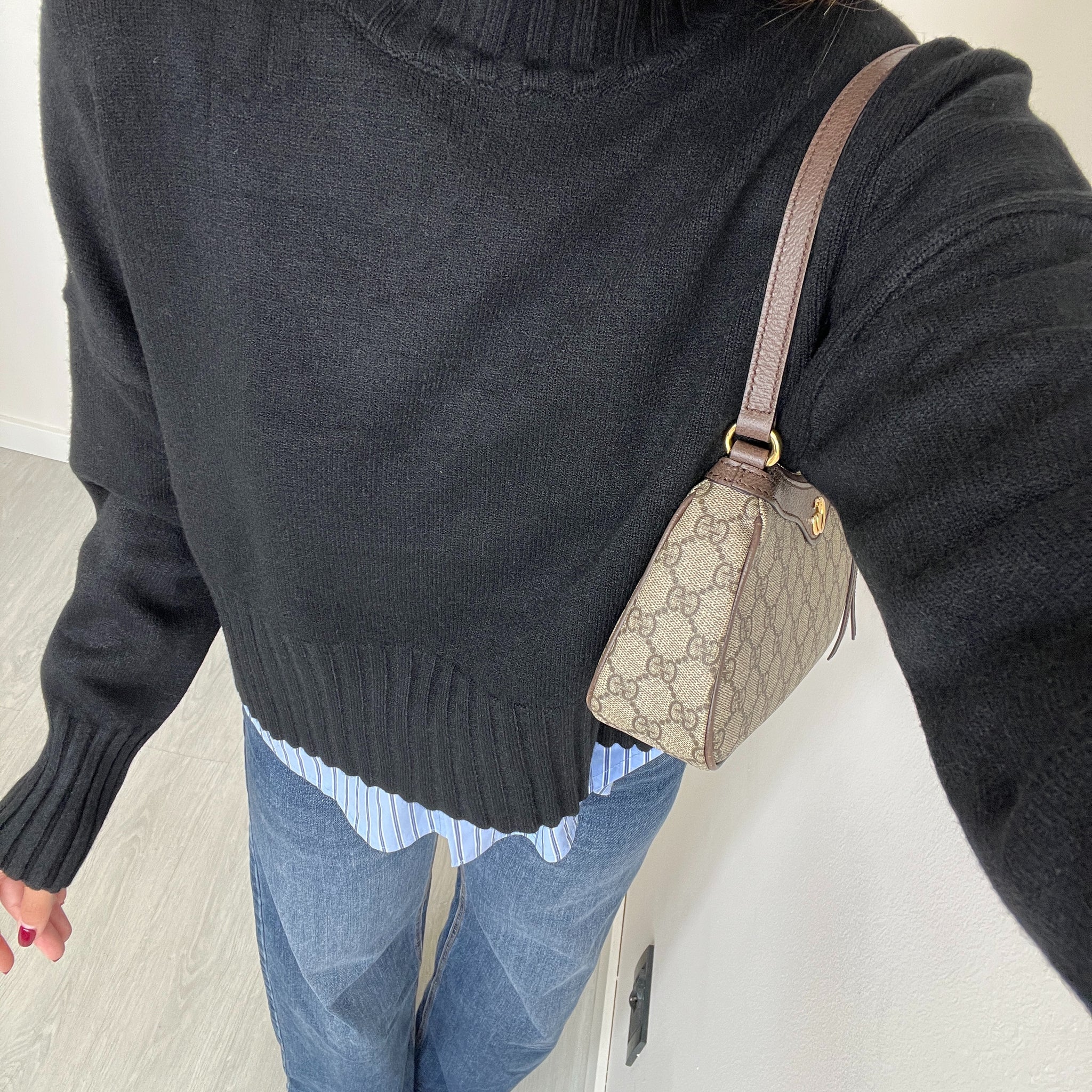 Pullover a collo alto nero