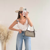 Blusa simil raso con pizzo scollo a V bianca