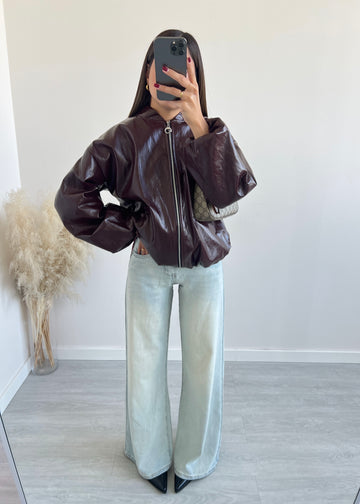 Bomber in vinile con zip vino