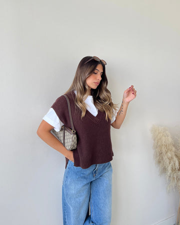 Gilet in maglia con scollo a v caffè