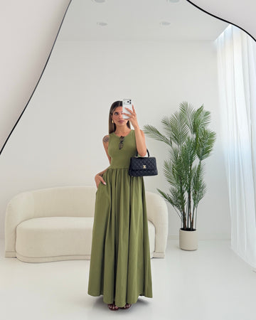 Abito basic con tasche in cotone pistacchio