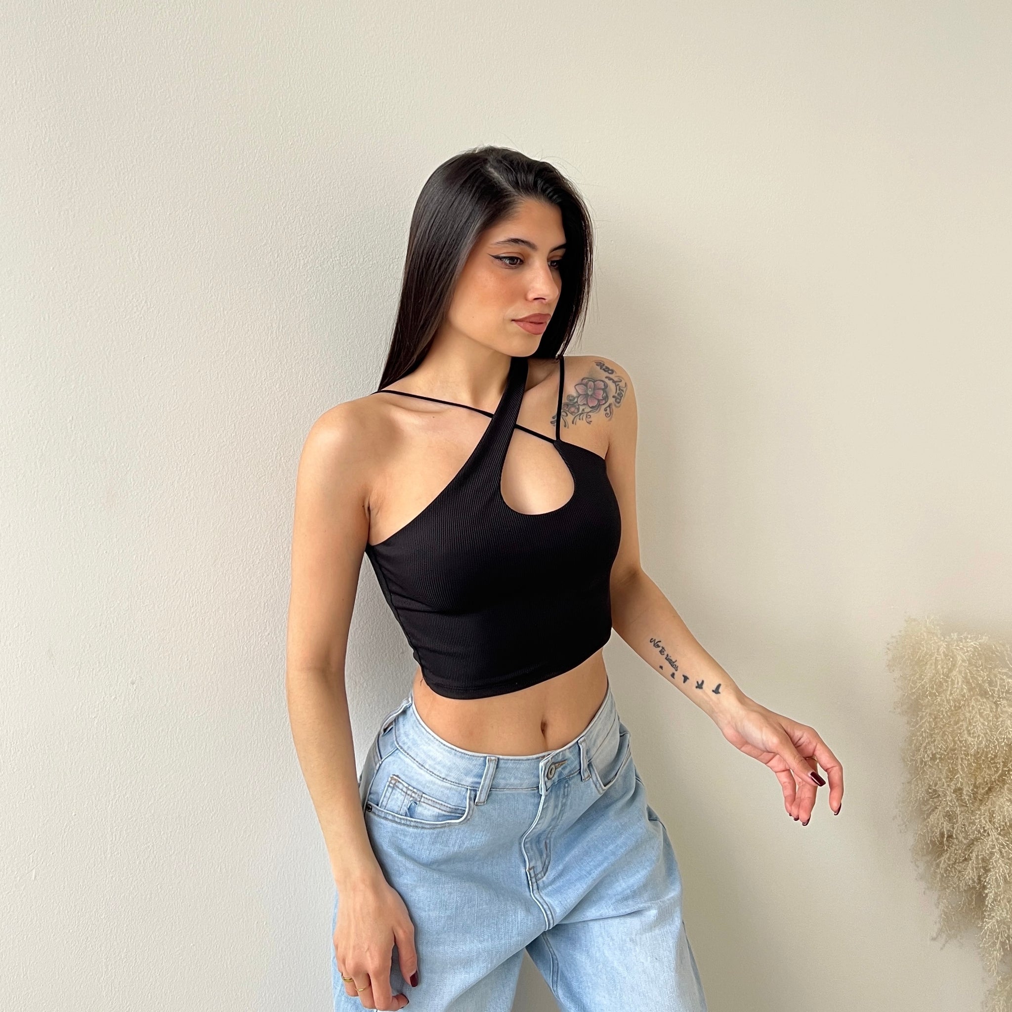 Top Karen nero