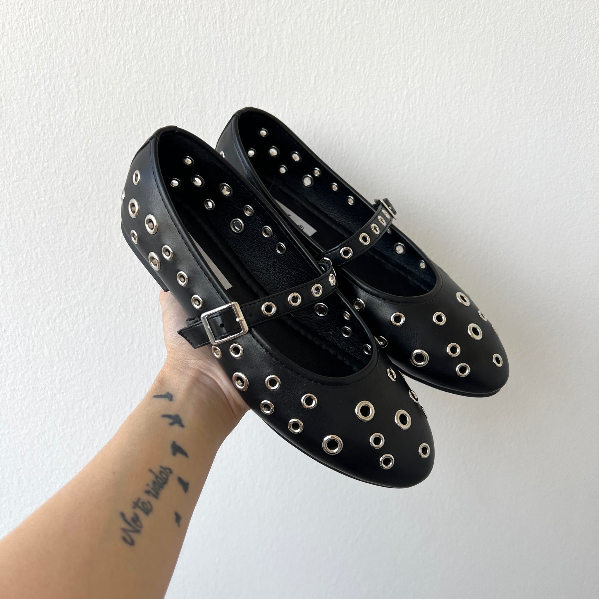 New ballerina con borchie nera 2N5F