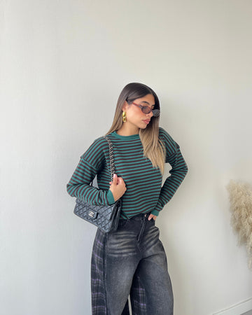Maglioncino a righe verde e marrone