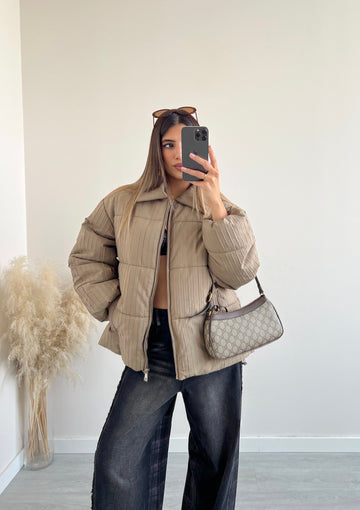Piumino oversize trama rigata tortora