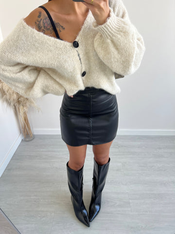 Gonna simil pelle con zip e cintura nera