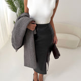 Longuette in simil pelle con spacco laterale black