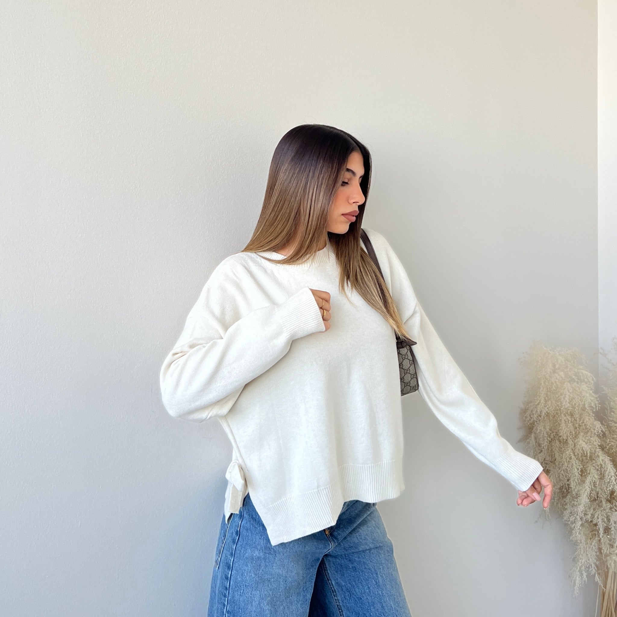 Maglione Denise con fiocchetti crema