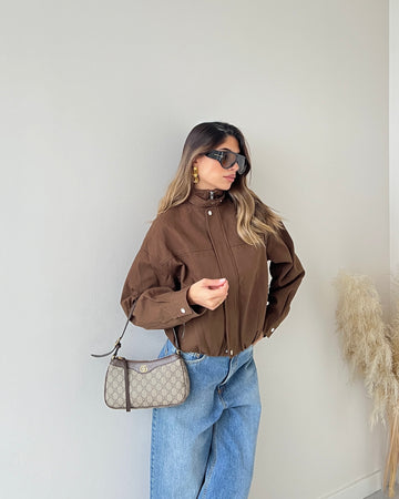 Giubbotto Style con abbottonatura al collo marrone