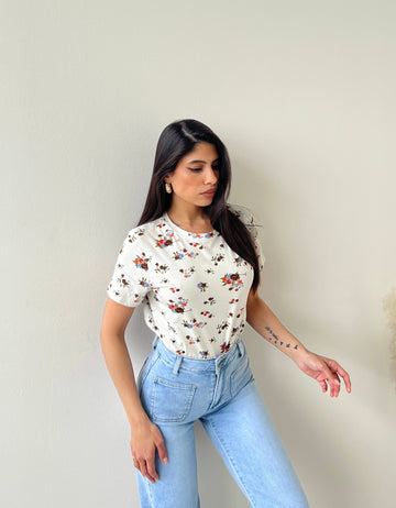 T-shirt fiorellini bianca
