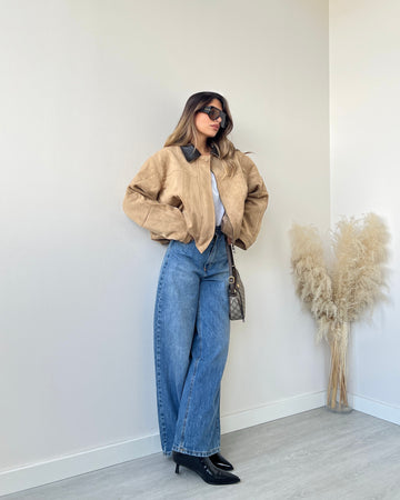 Giubbino scamosciato con colletto in simil pelle beige