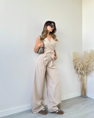 Set Gilet portafoglio + pantalone beige