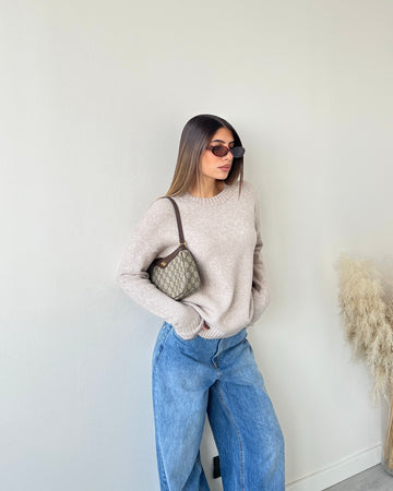 Pull con micro paillettes sabbia