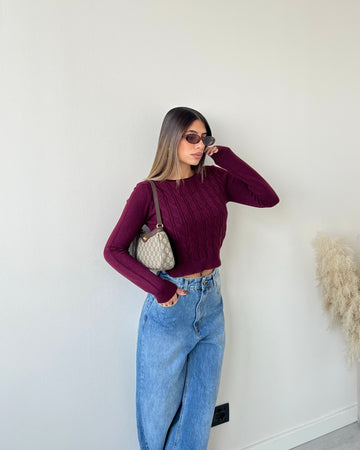 Pull corto con trecce burgundy