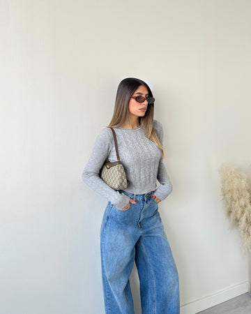Pull corto con trecce grey