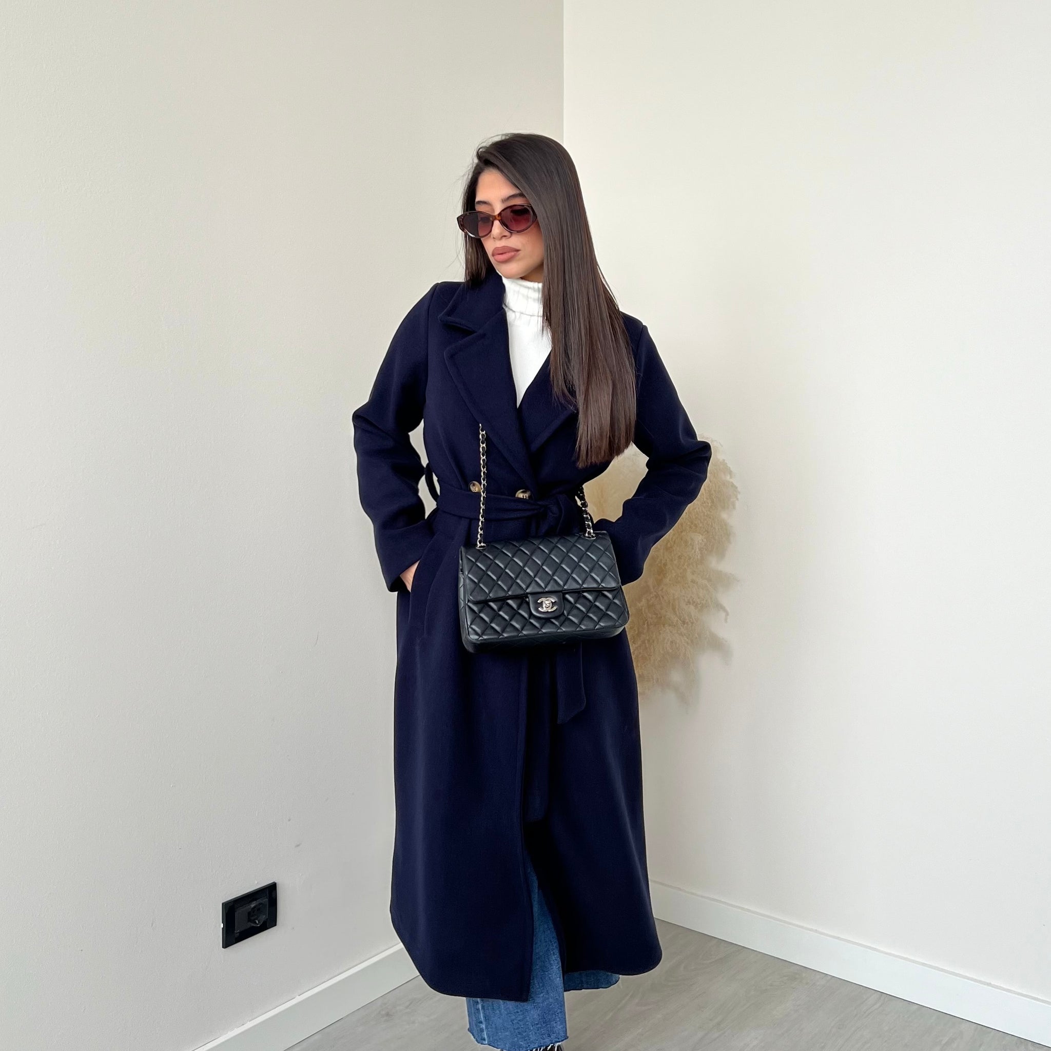 Cappotto Classic con cintura blu navy