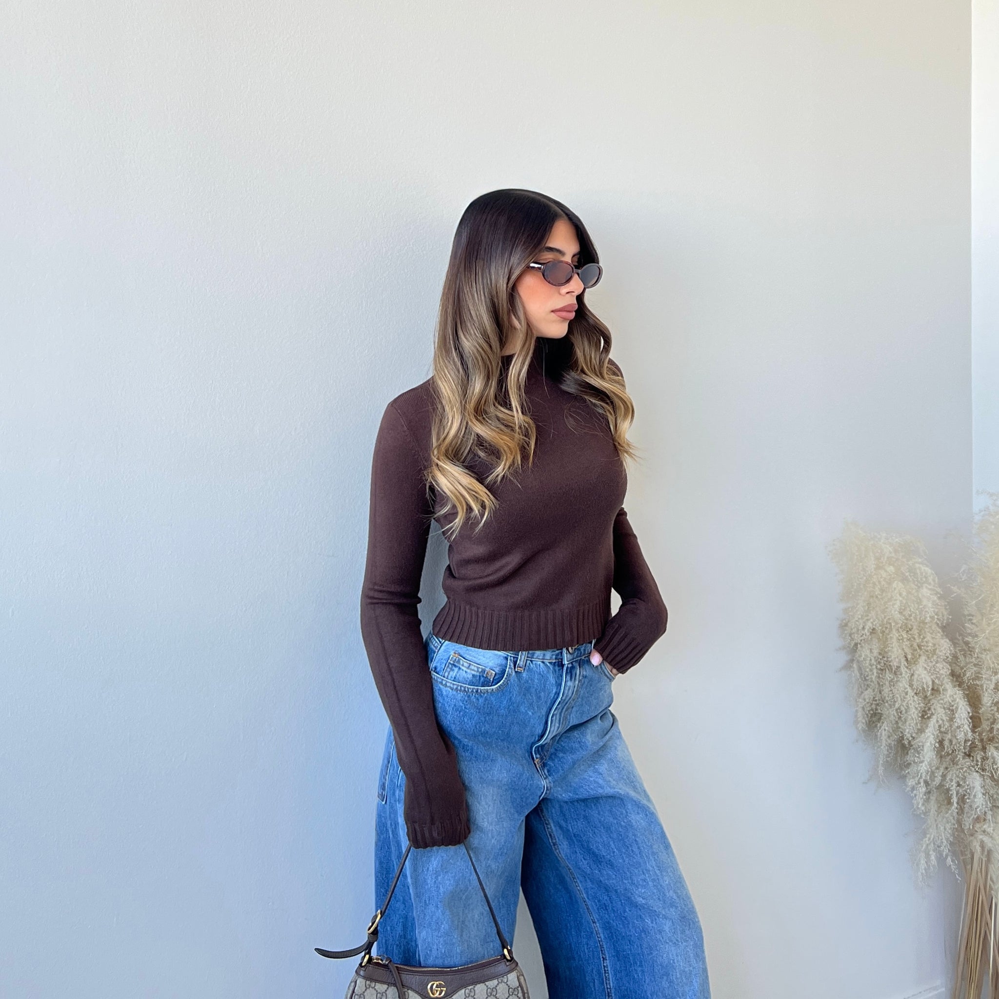 Maglioncino a collo alto QC23093 caffè