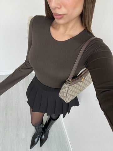 Gonnellina a balze nera