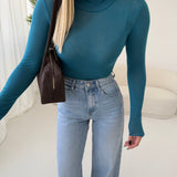 Dolcevita ultra sottile in misto cashmere ottanio
