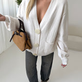 Cardigan oversize con maxi bottoni burro