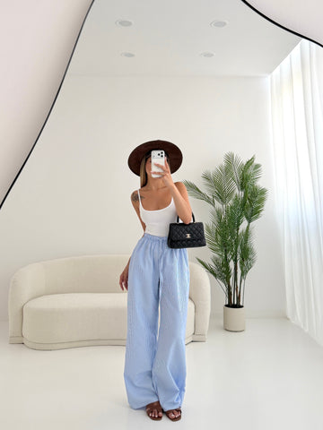 Pantalone a righe con elastico