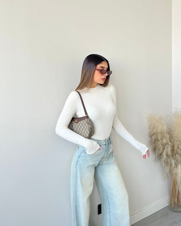 Maglia a coste con brillanti panna