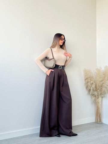 Pantalone gamba over caffè