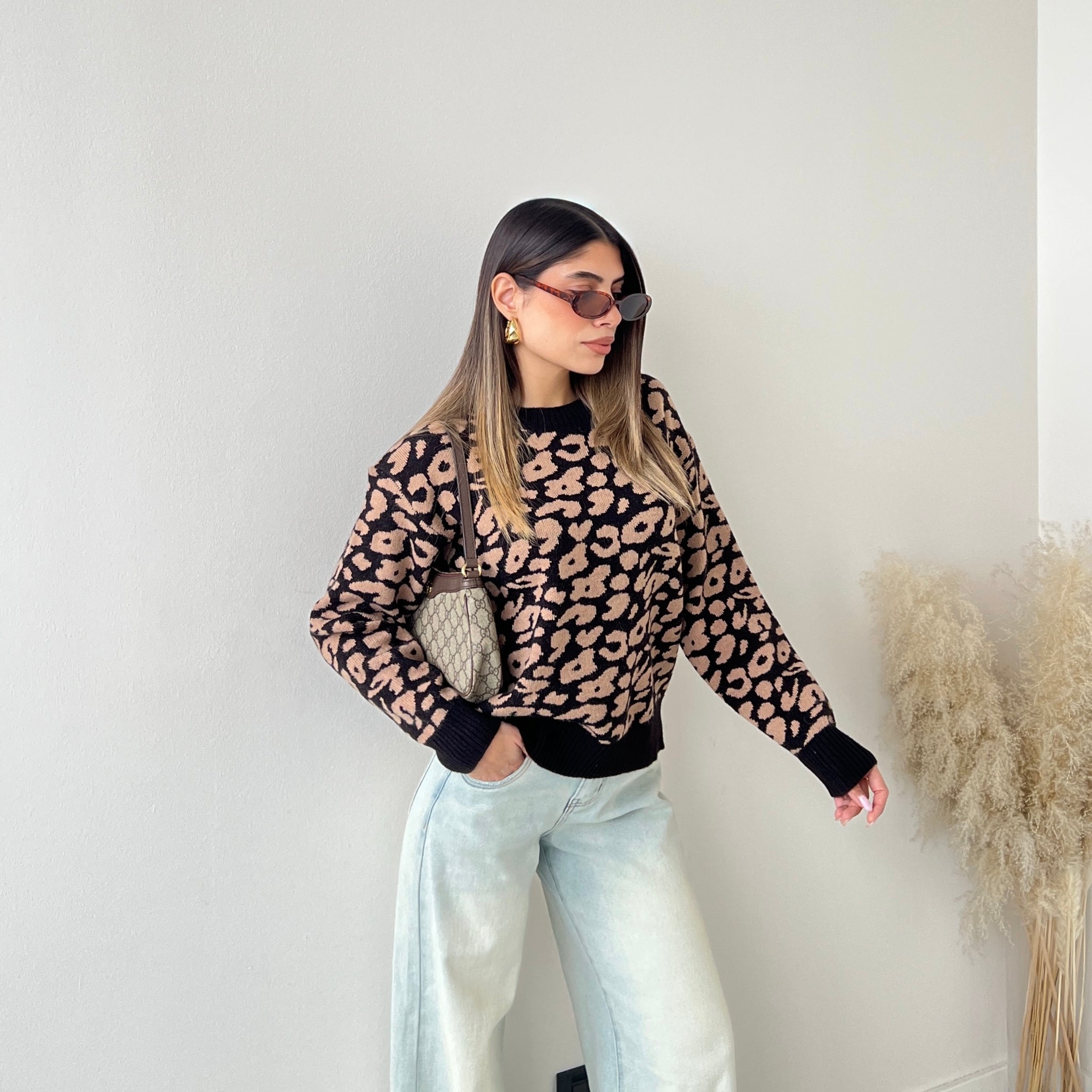 Pullover trama animalier nero