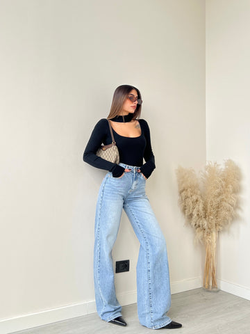 Jeans high waist lavaggio chiaro T890