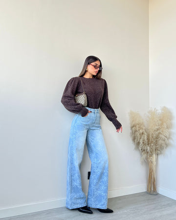 Jeans con ricami V5065