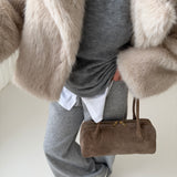 Borsa Claire in vera pelle suede fango