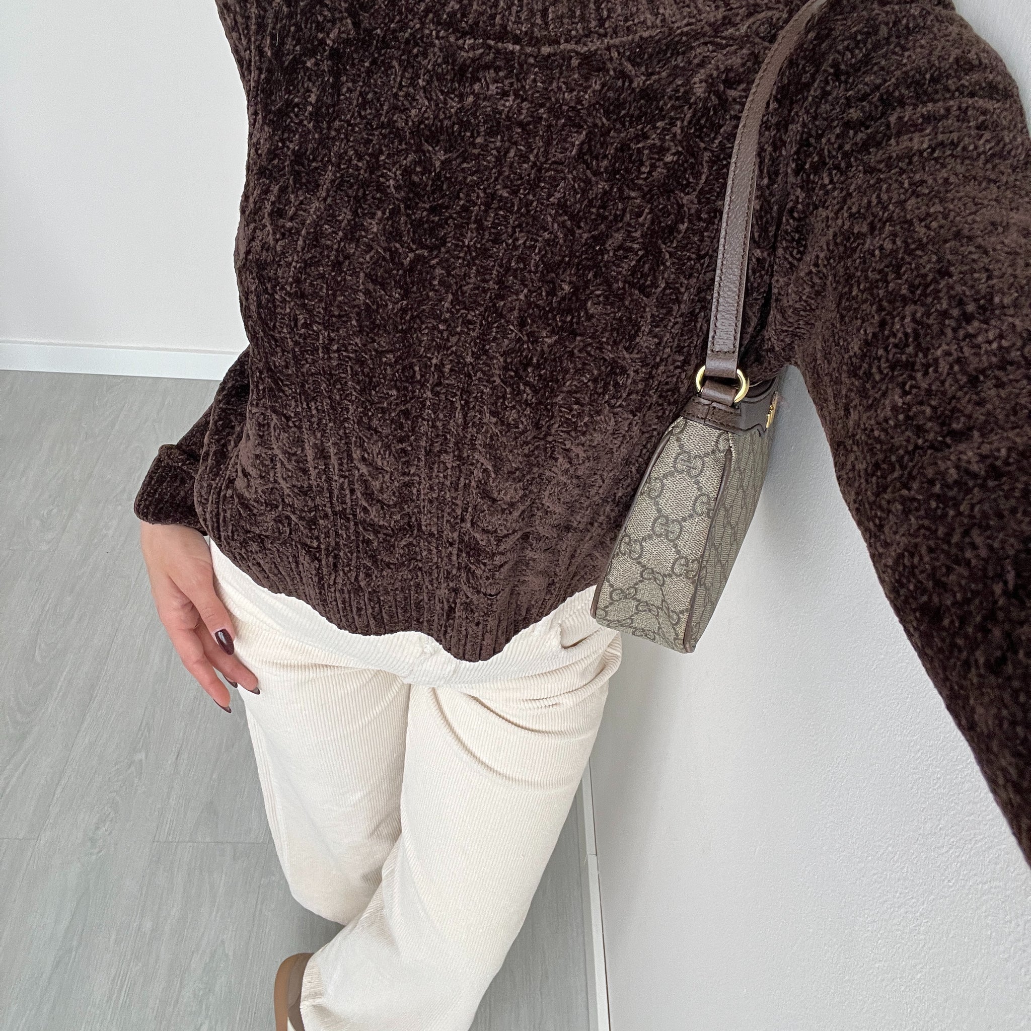 Pullover corto in ciniglia brown