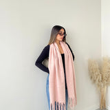 Sciarpa calda con frange rosa