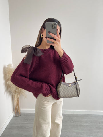Pullover con fiocco bordeaux