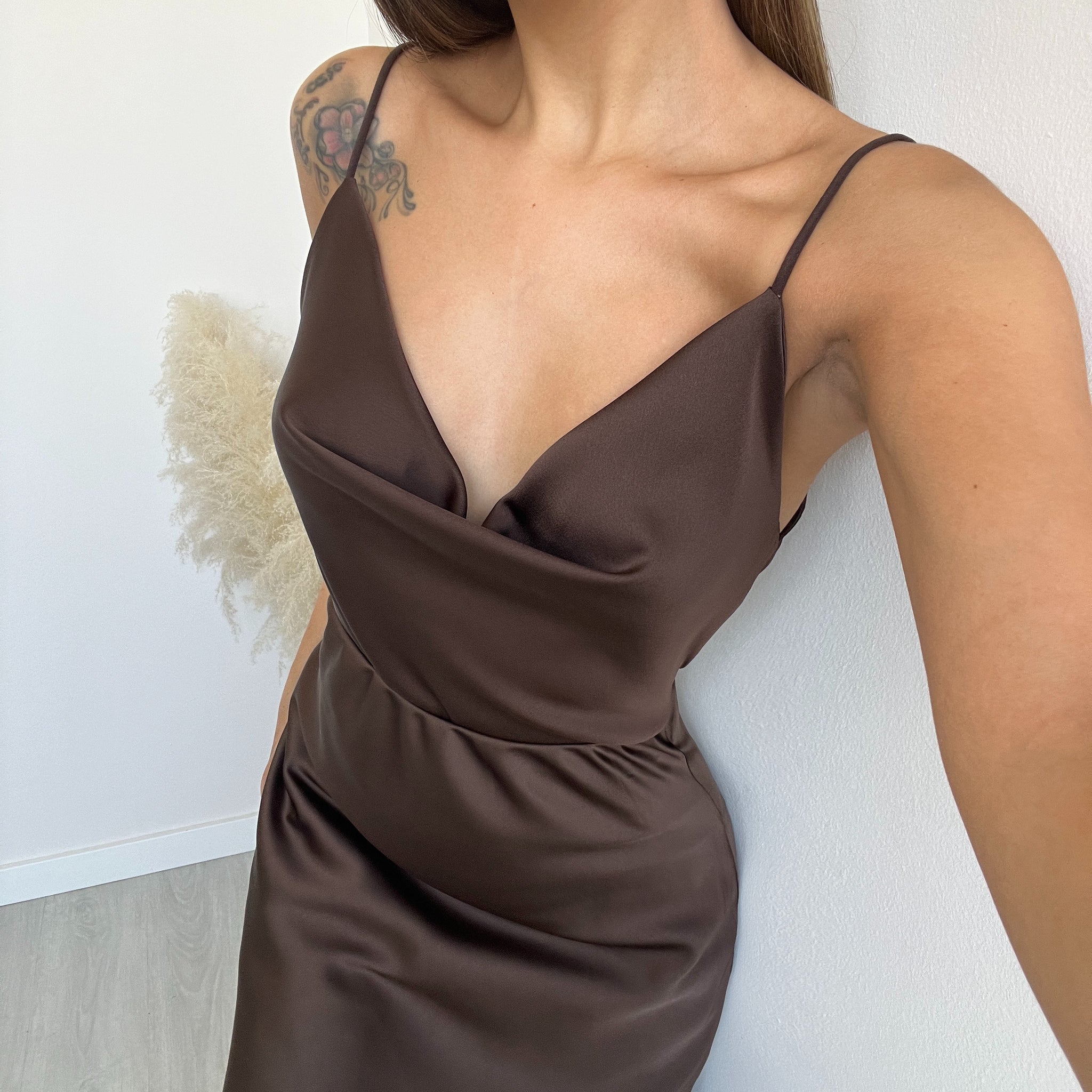 Blusa effetto raso caffè