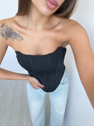 Corpetto con punta nero