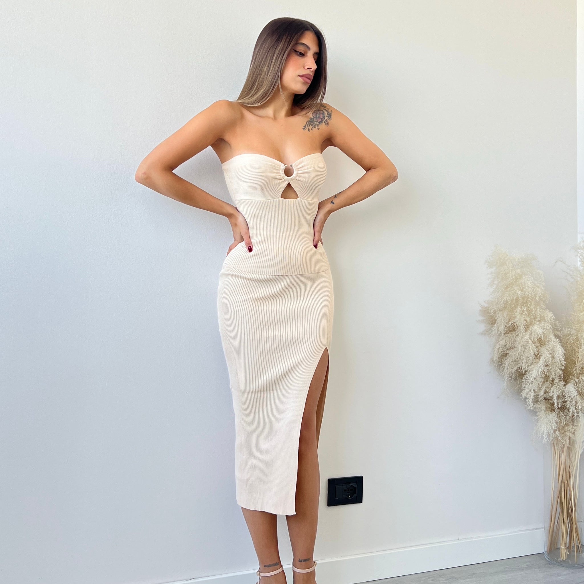 Set in maglia beige