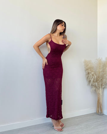 Abito Jennifer con coppe bordeaux
