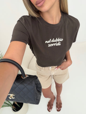 T-shirt Nel dubbio sorridi